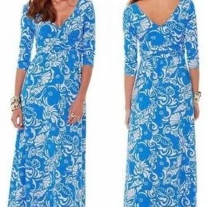 Lilly Pulitzer Maxi dress blue and white Size M!